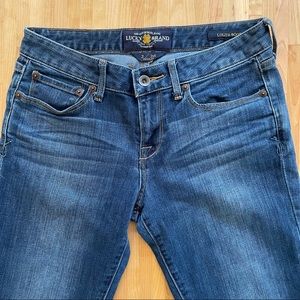 Lucky Brand boot cut jeans sz 2/26